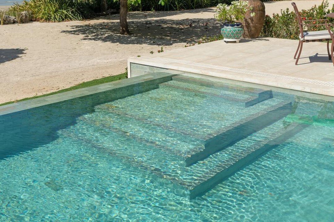 Green Quartzite Stone! Interior de piscina. Color fresco y  natural. Lo encuentras en MONTEMARMOL
#montemarmol #piscina #pool #luxury #pinilla #stone #quartzite