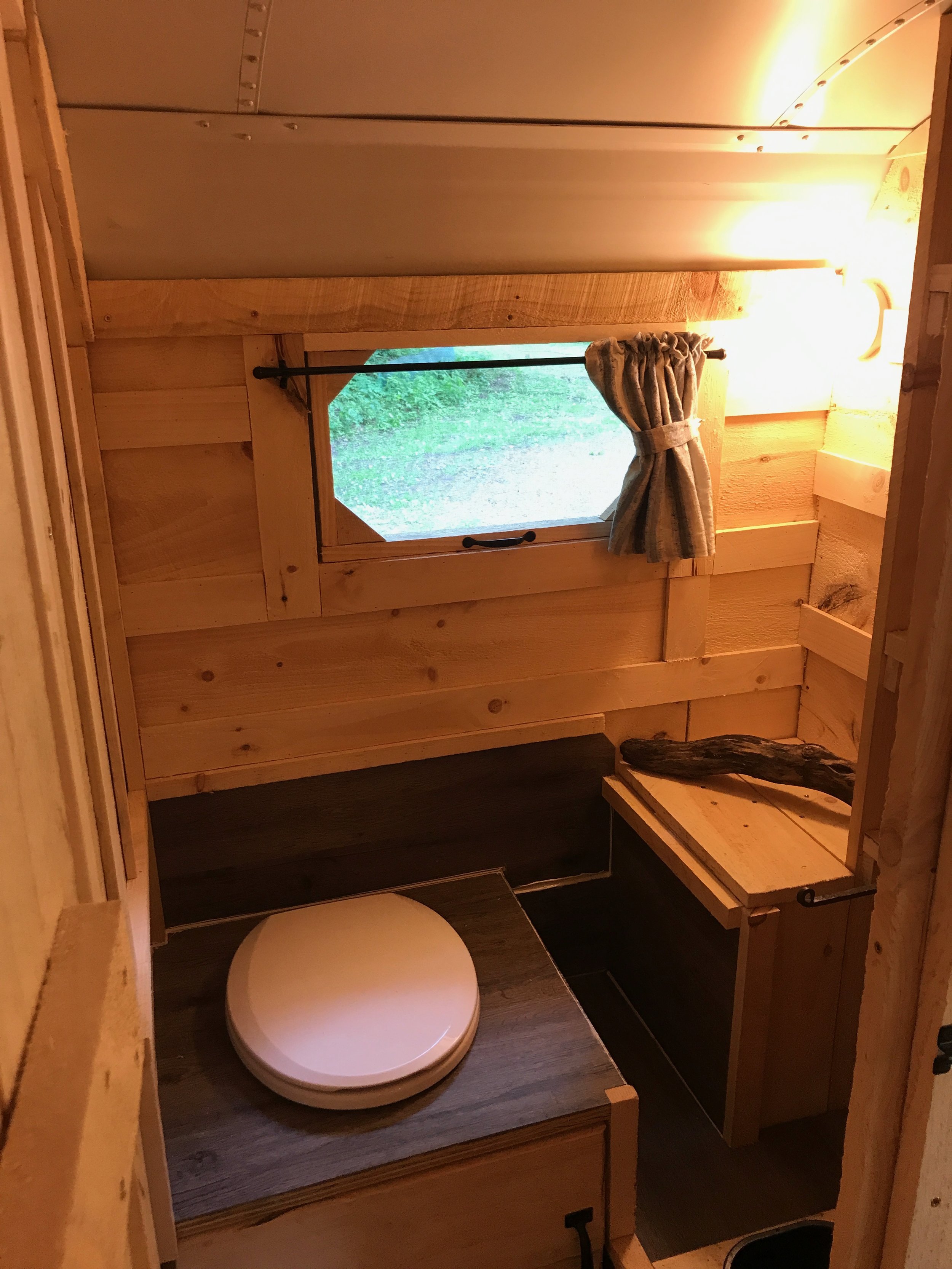 Happy Camper Bus at Wellnesste Lodge in Upstate NY_Interior_5_Med Resolution.jpeg