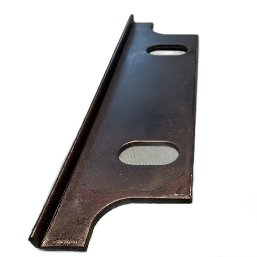 Radura 51534 wear plate for John Deere platforms