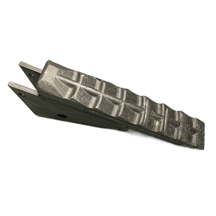 Nichols RPLAT27HF Ripper Point 1-1/2" x 2-3/8" x 13"