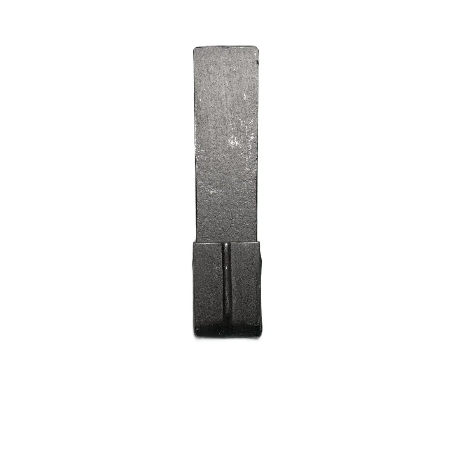 Nichols RPD25CP Ripper Point 1" x 2-1/2" x 11-1/2" for John Deere - 1-1/4" shank