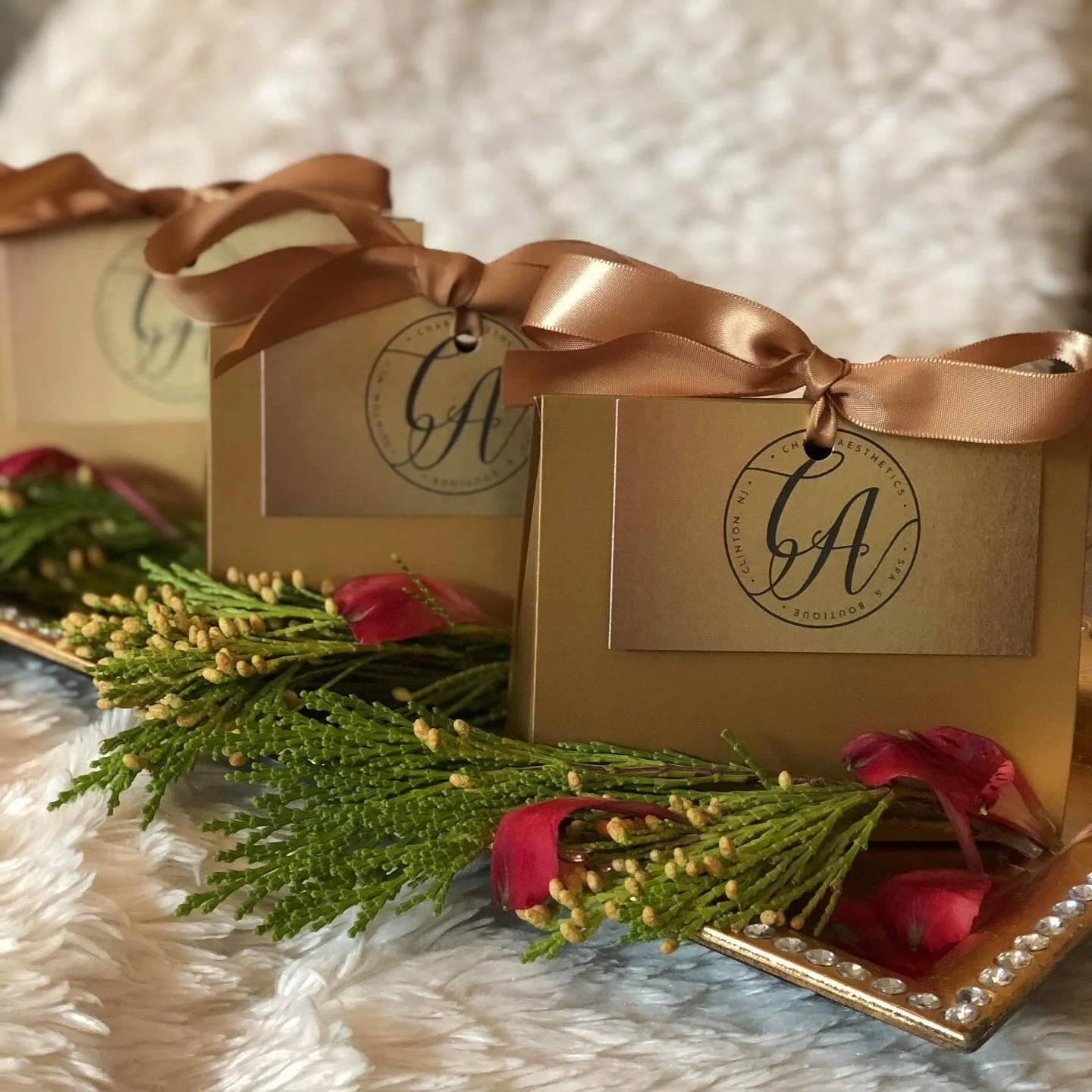 Looking for the perfect gift? 🎁 

Give the gift of choice with our online gift cards! Whether it&rsquo;s for a birthday, holiday, or just because, our gift cards are the perfect way to show you care. 

Available in-store and online✨link in bio

Trea