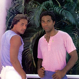 SongAlbumImage-153168-100397-miamivice.jpeg