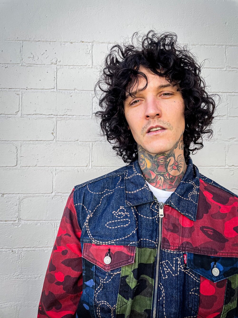 BAPE×LEVI'S | angeloawards.com