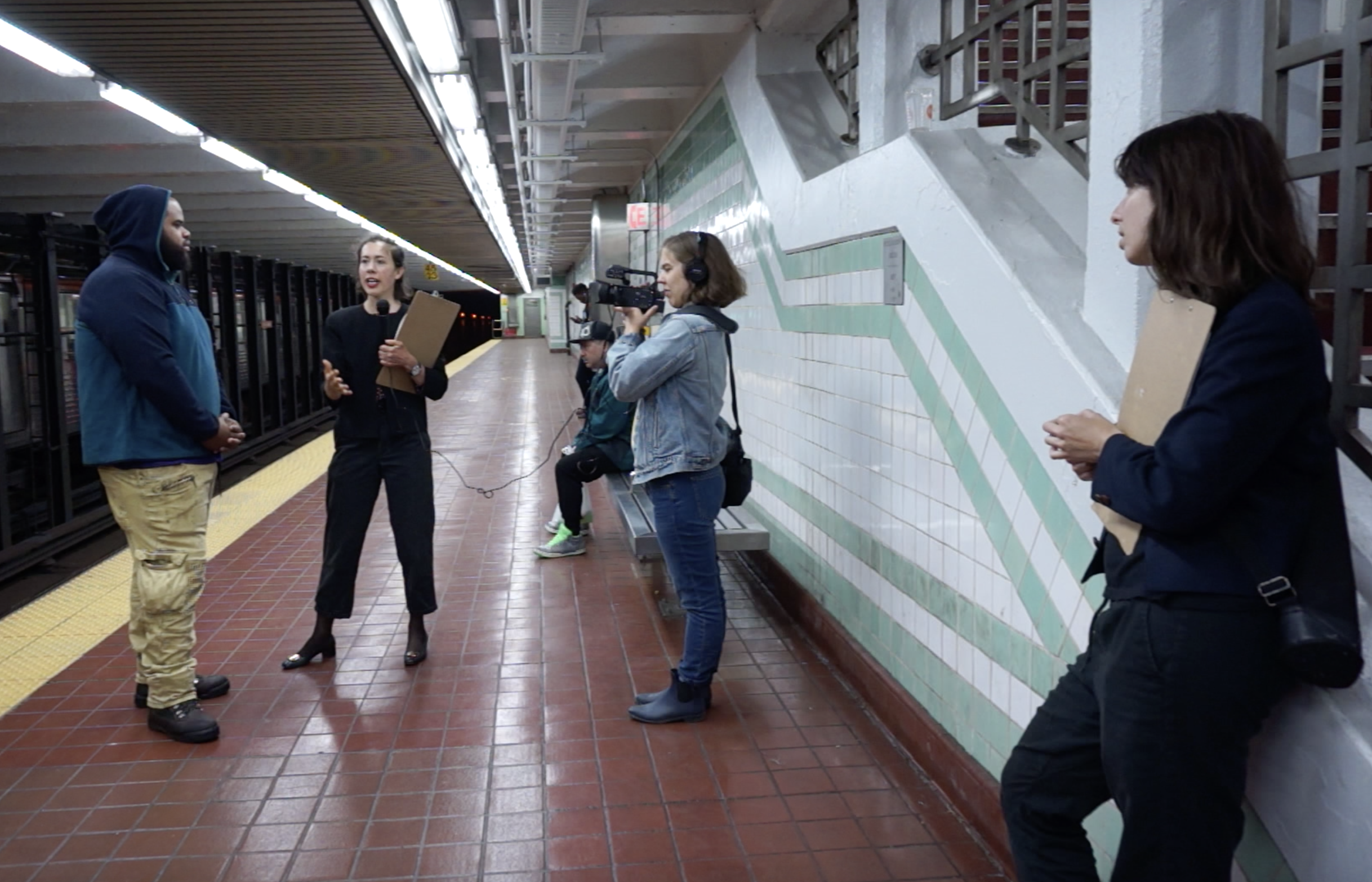  Performance, role-playing conversation / production still / 2018 