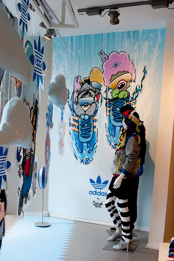 adidasSH241_72dpi.jpg