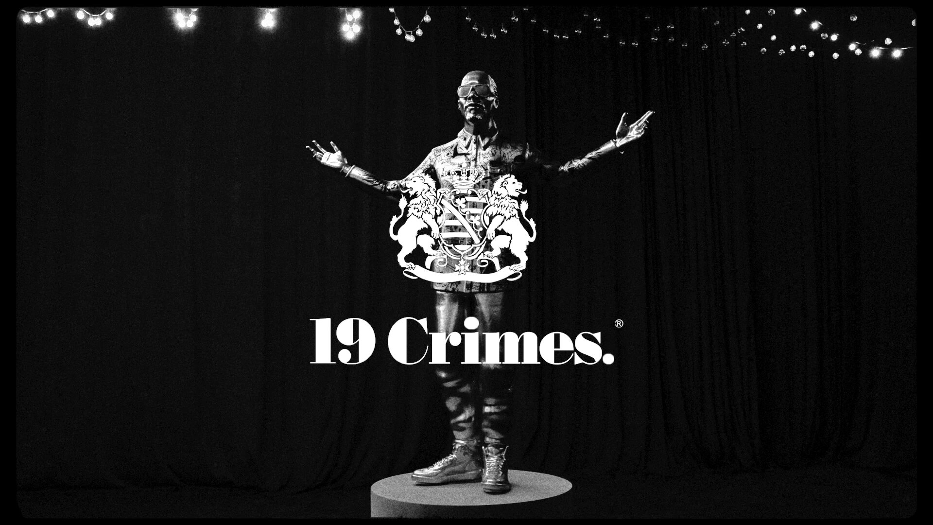 Snoop Dogg x 19 Crimes Art installation