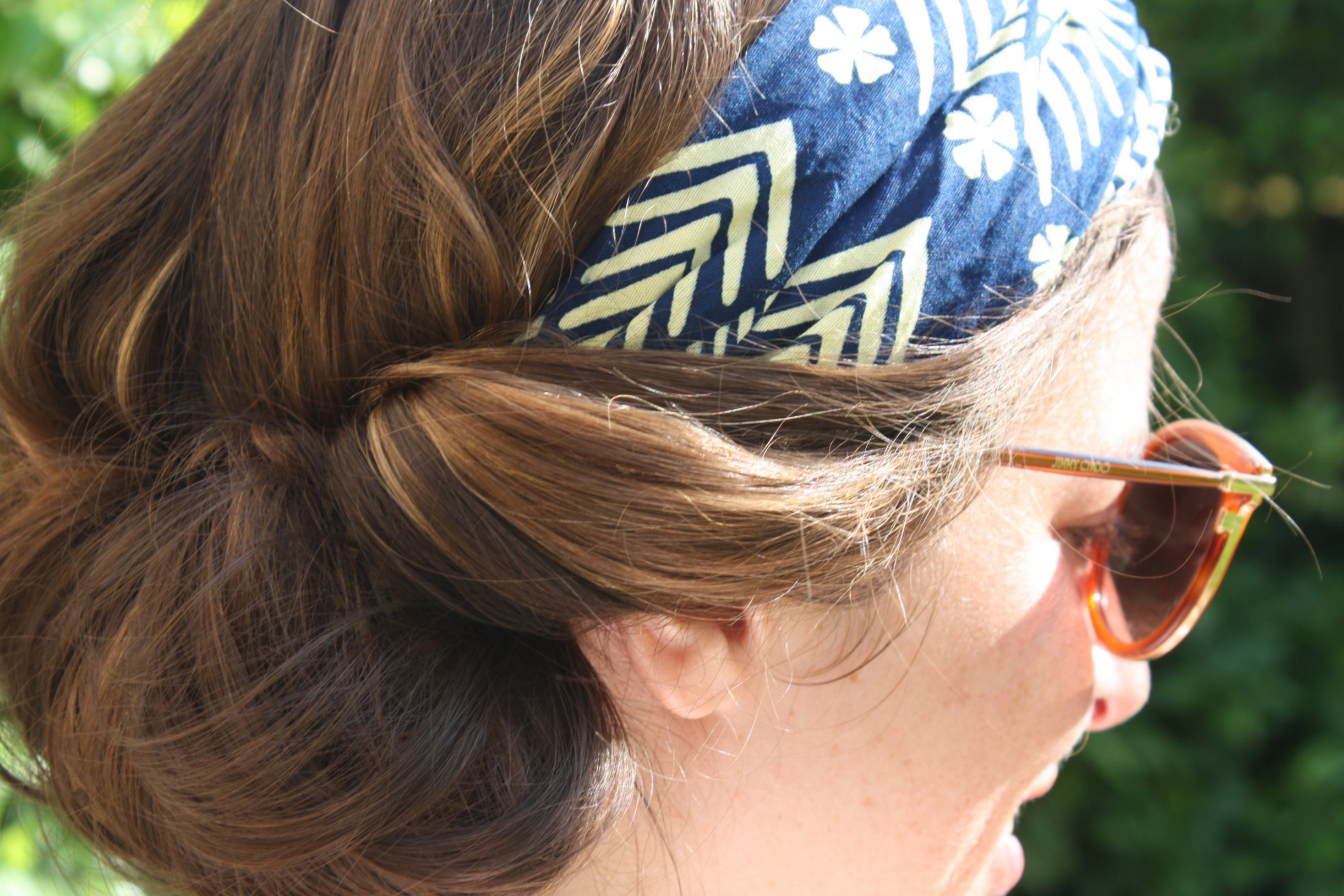8 Comment porter un headband ? — Adjamée