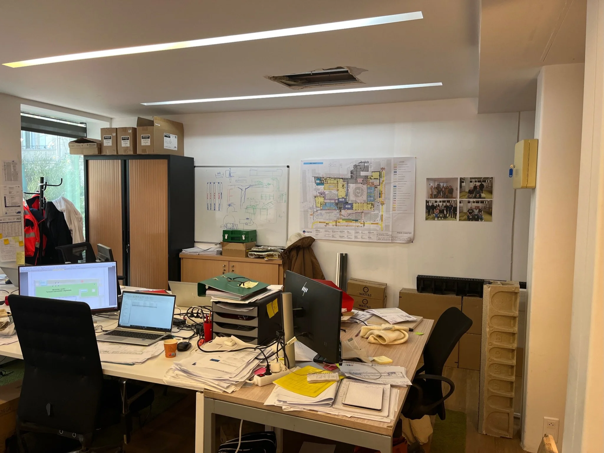 Bar central du Laïa Monceau - AVANT