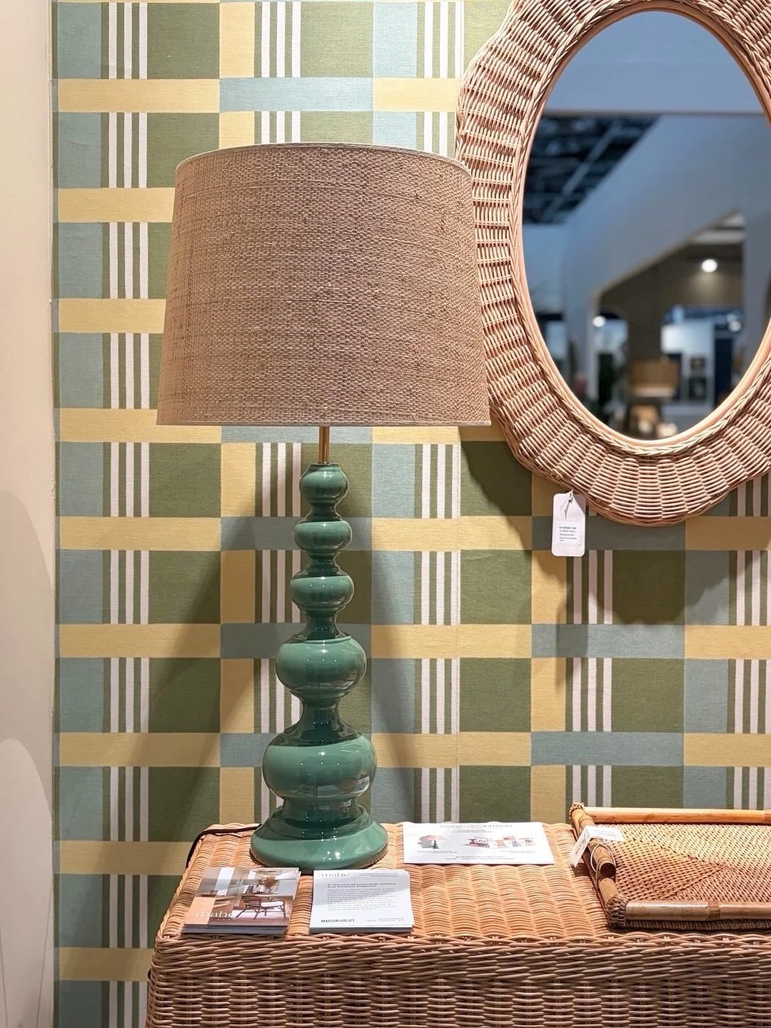 ✨ Une collaboration, c&rsquo;est d&rsquo;abord une rencontre✨
⠀⠀⠀⠀⠀⠀⠀⠀⠀
Des &eacute;changes exigeants et joyeux, une m&ecirc;me attention aux d&eacute;tails, et ce langage commun : l&rsquo;amour des beaux objets et des couleurs justes. 
⠀⠀⠀⠀⠀⠀⠀⠀⠀
Ave