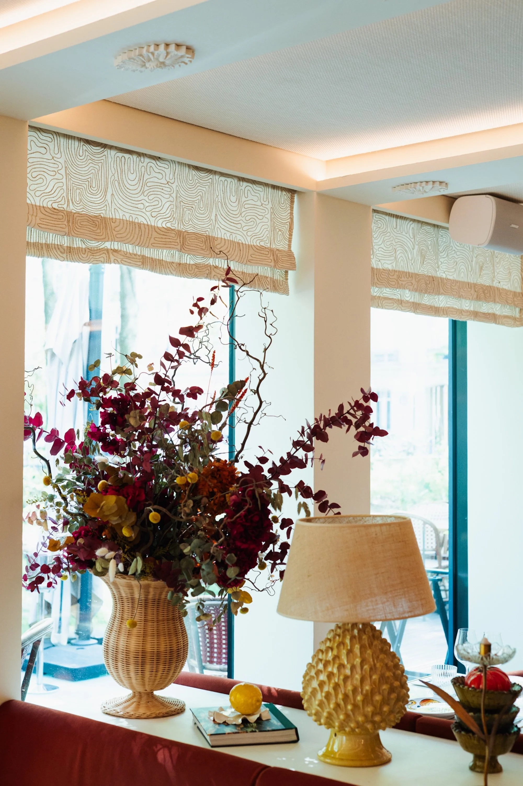 détail acoustique lin restaurant Laïa Monceau