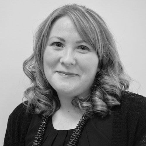 Veronica (Senior Stylist)