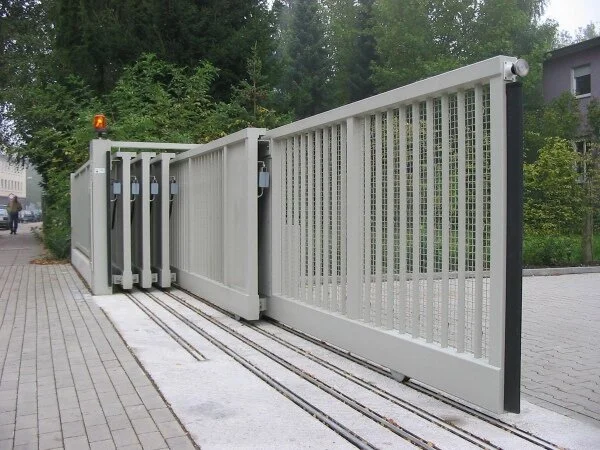 Arealschiebetor 25m.jpg