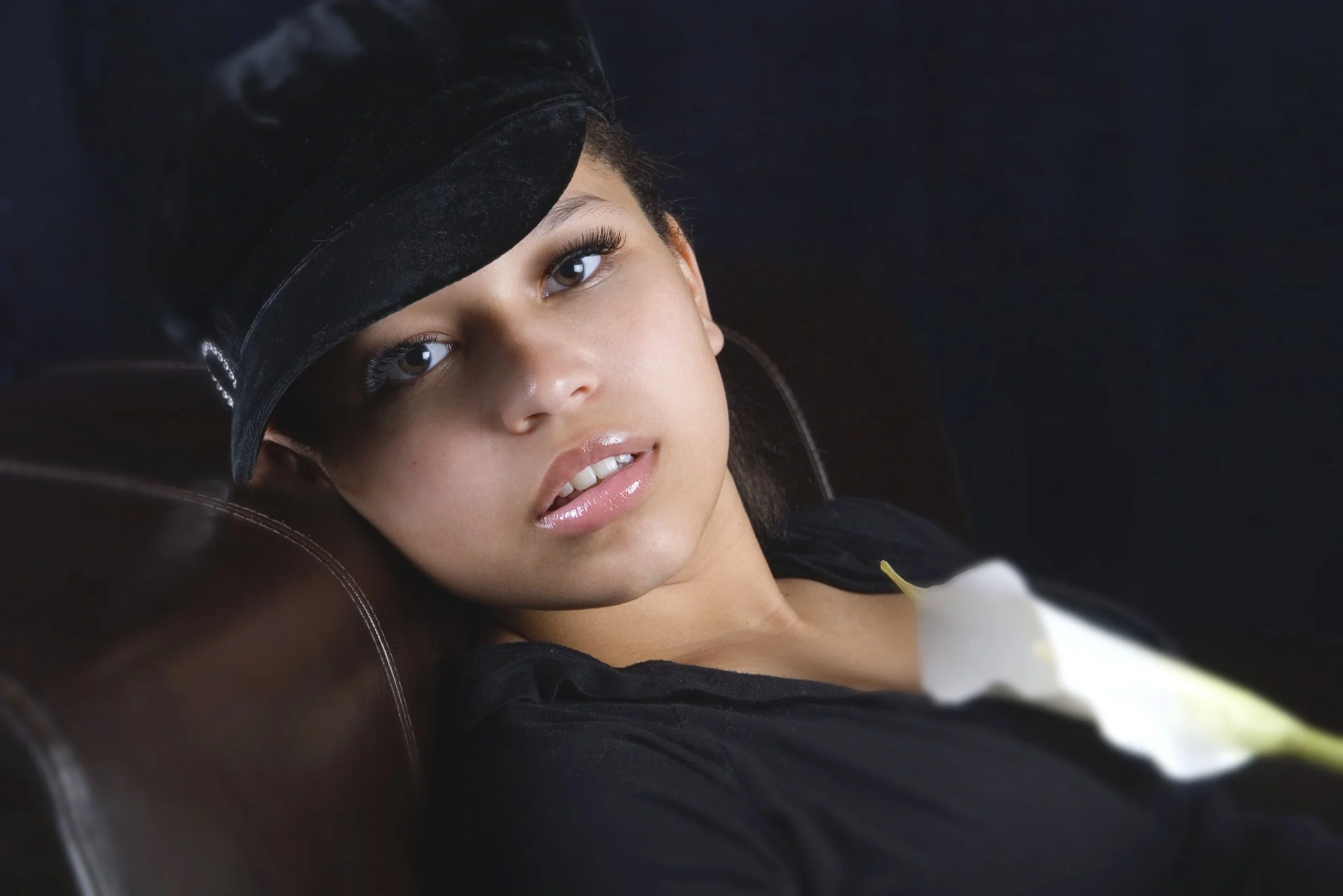 SIMONE 11-06 shows.jpg