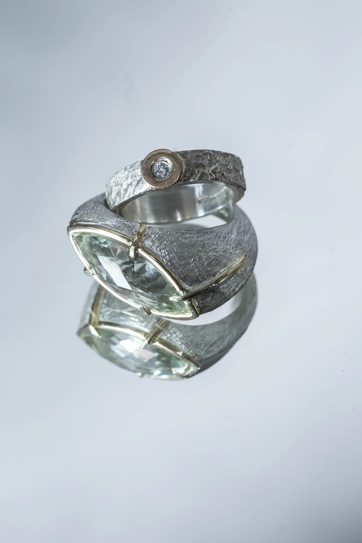 BAGUE ARGENT OR ET PRASOLITE 675 CHFS BAGUE ARGENT OR BRILLANT 320 CHFS