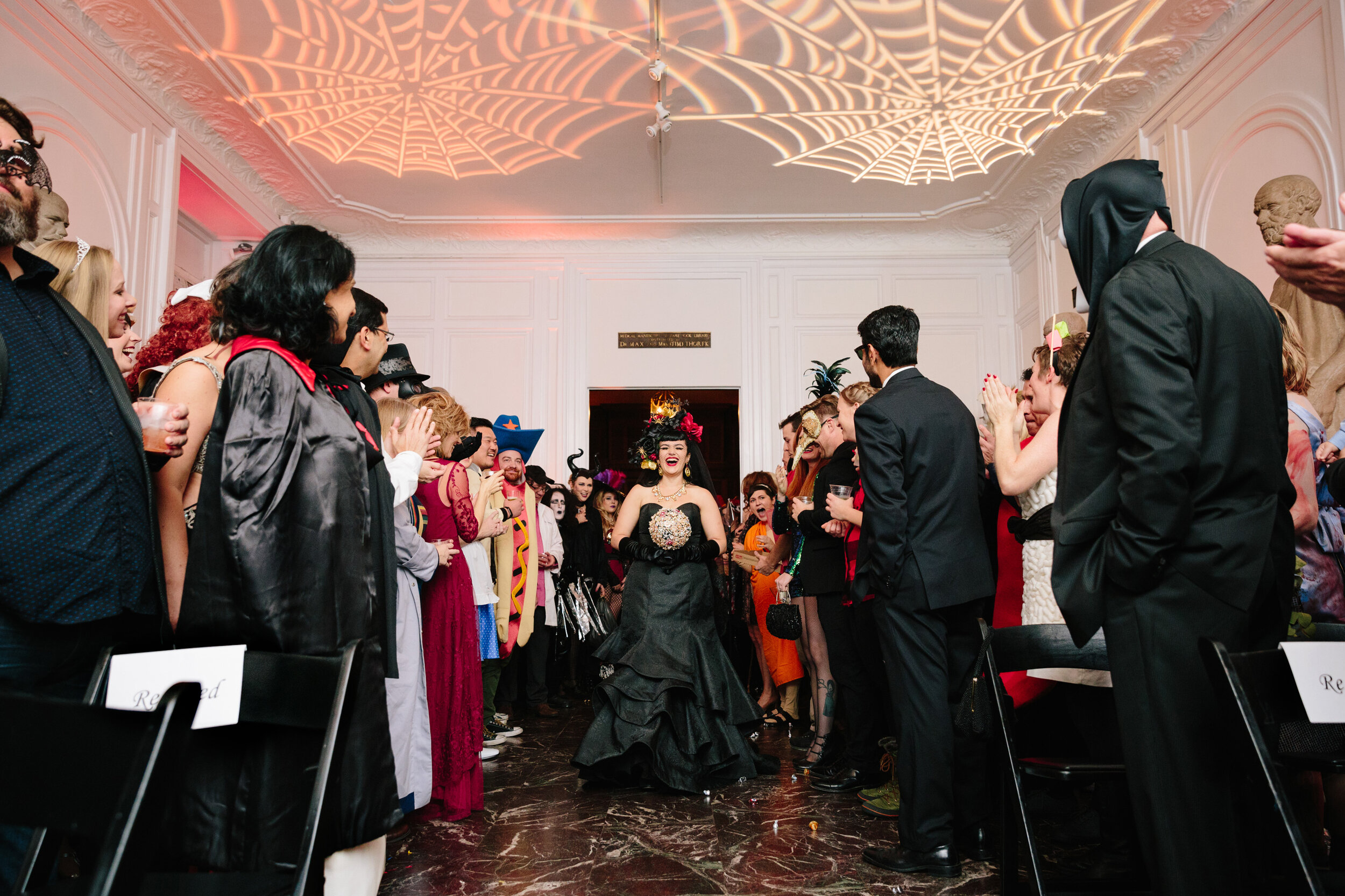 ChicagoDocuemntaryWeddingPhotography_002.jpg