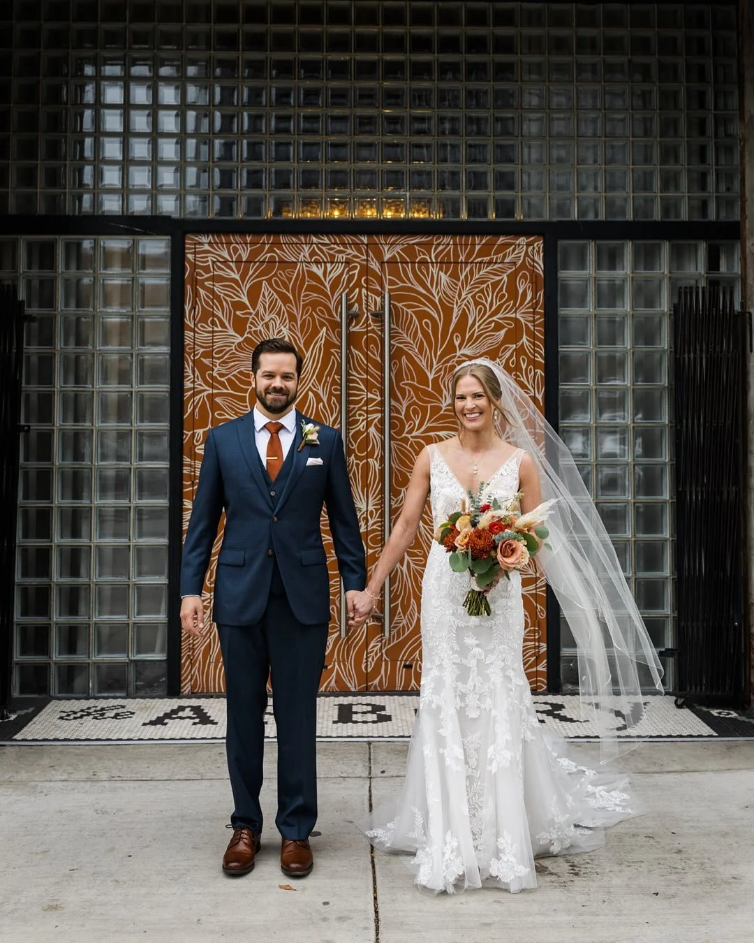 Teasers from Andrea &amp; Kyle&rsquo;s absolutely dreamy wedding day last Saturday! Such a beautiful day that it felt next to impossible to pick a cover image! ✨
&bull;
&bull;
&bull;
#chicagoweddingphotographer #chicagowedding #documentaryweddingphot
