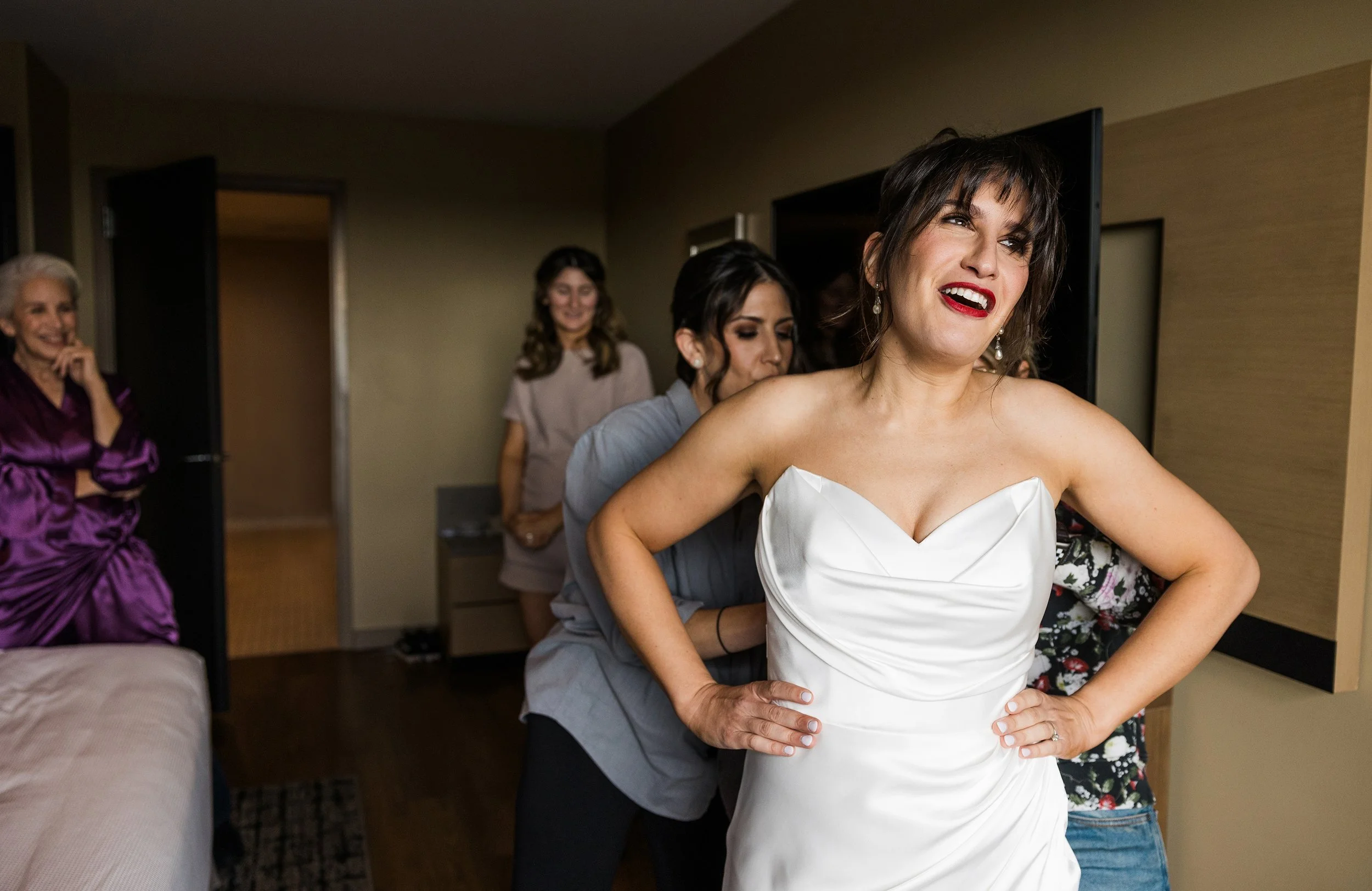 Hyatt Place Wicker Park Bride Getting Ready