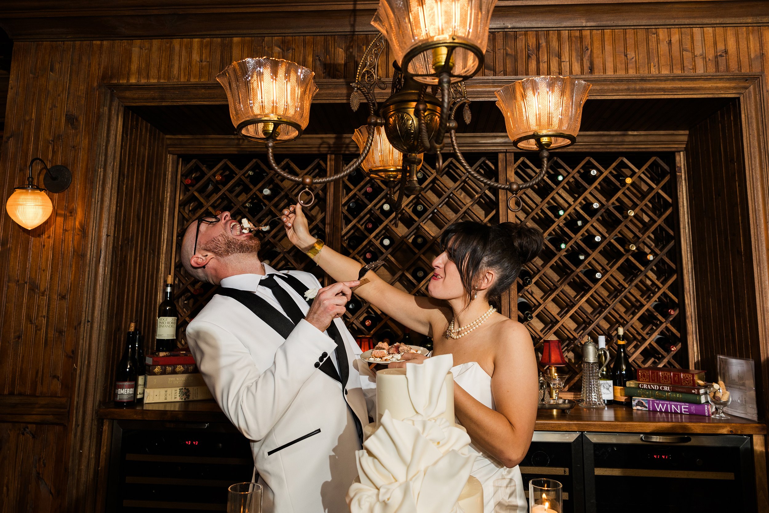 cake cutting at Gilt Bar Chicago 