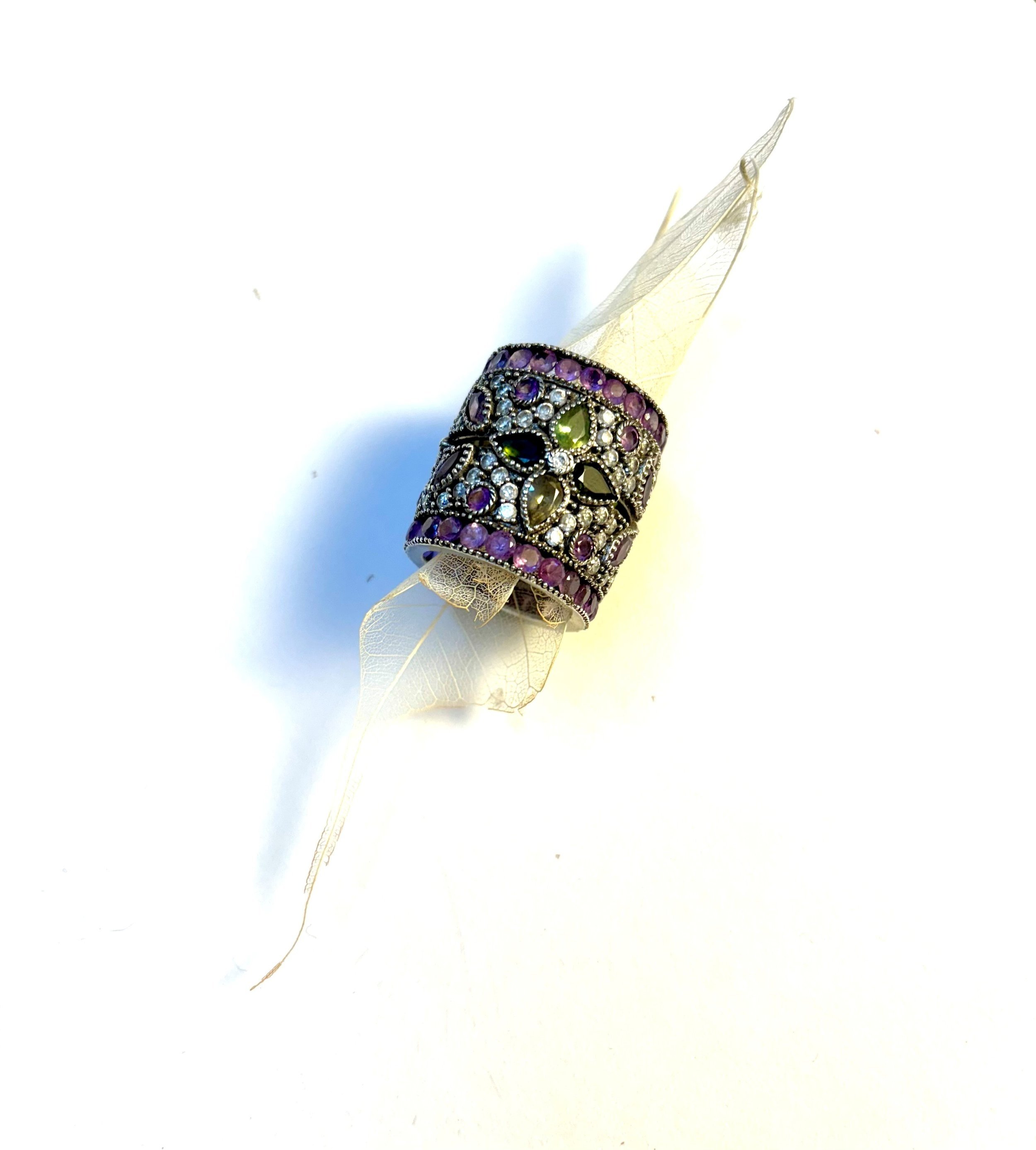 ANTIC MAHARAJA MULTISTONES SILVER RING