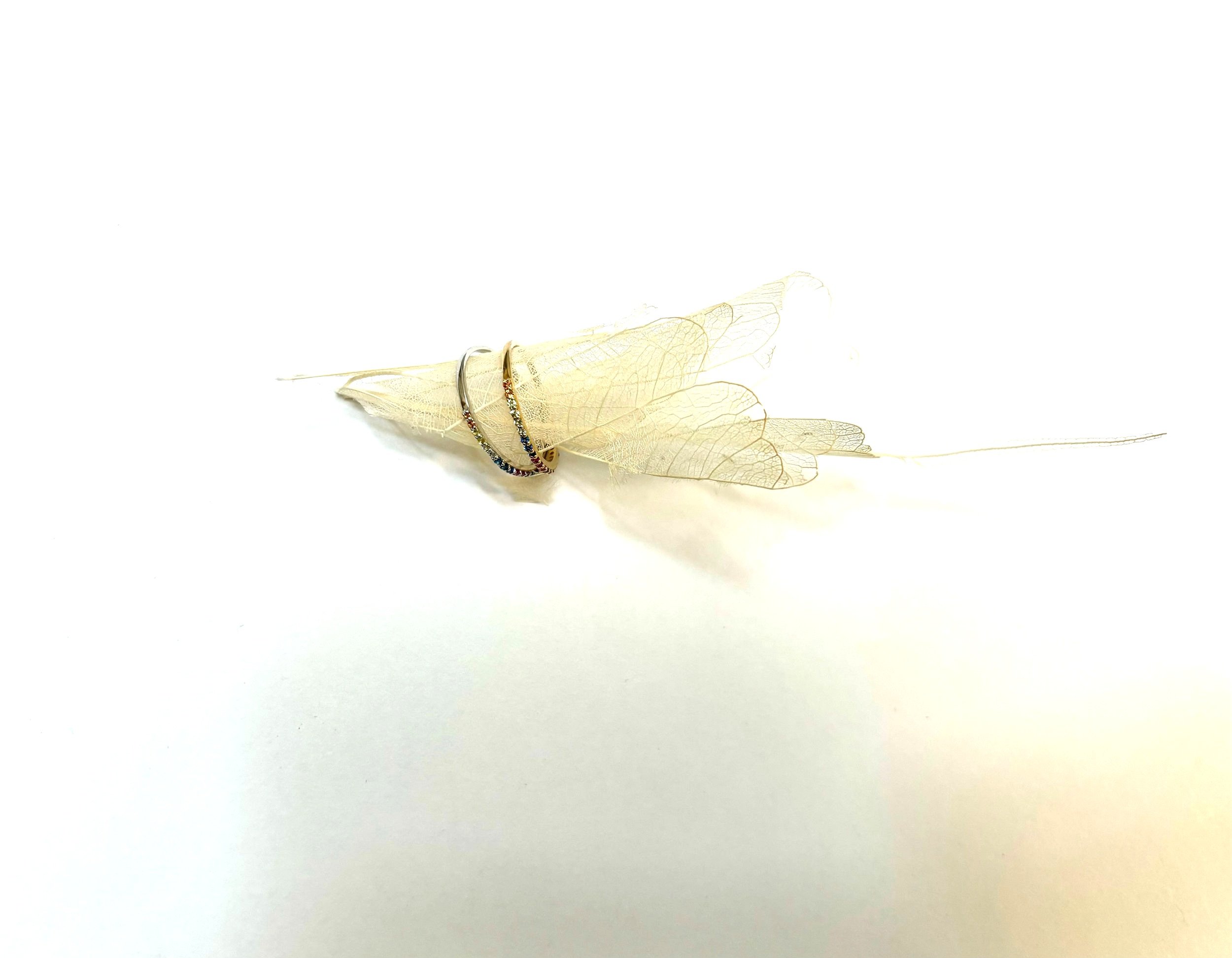 OPAL RAINBOW SAPHIRS GOLD RING