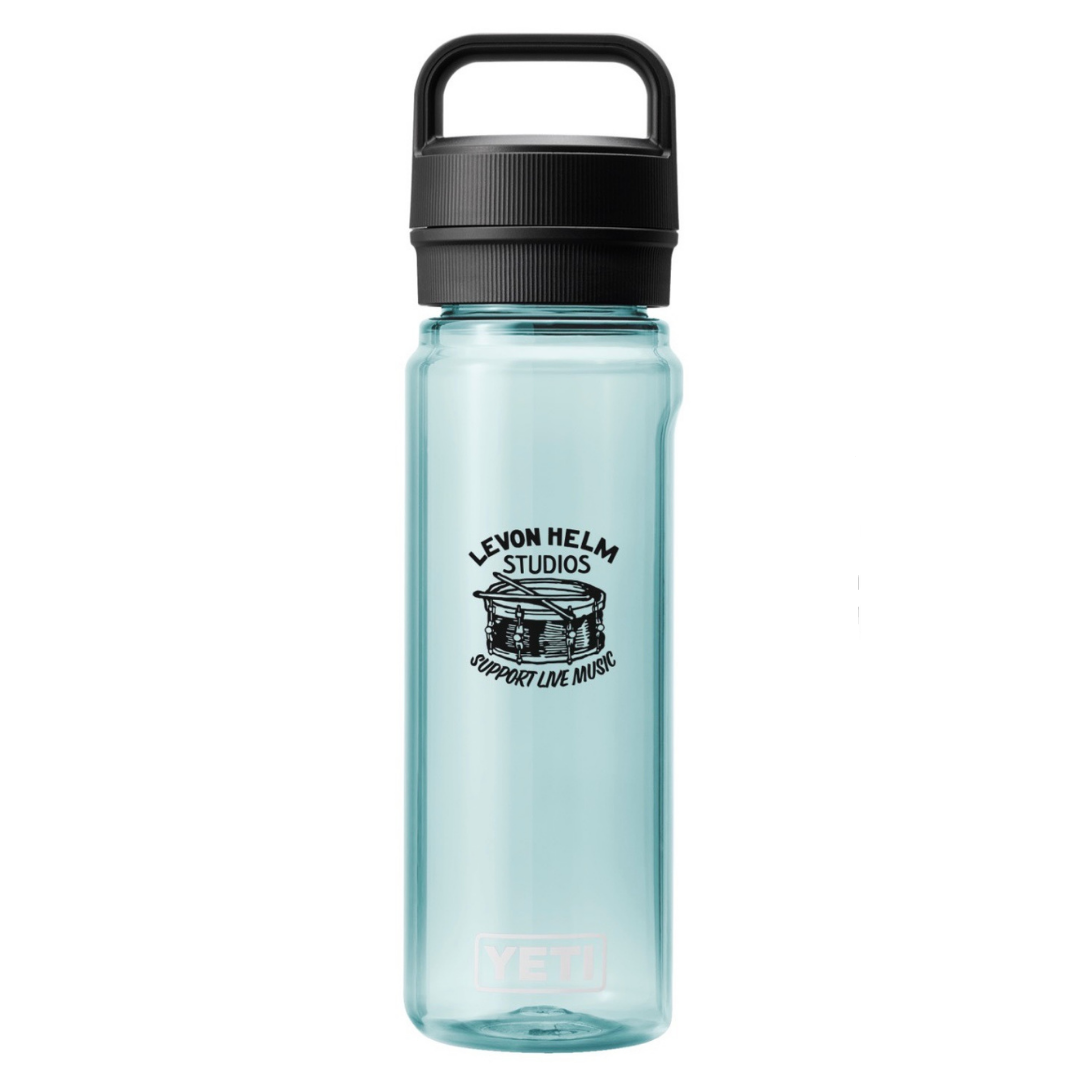 Yeti Yonder 25 oz Water Bottle with Chug Cap