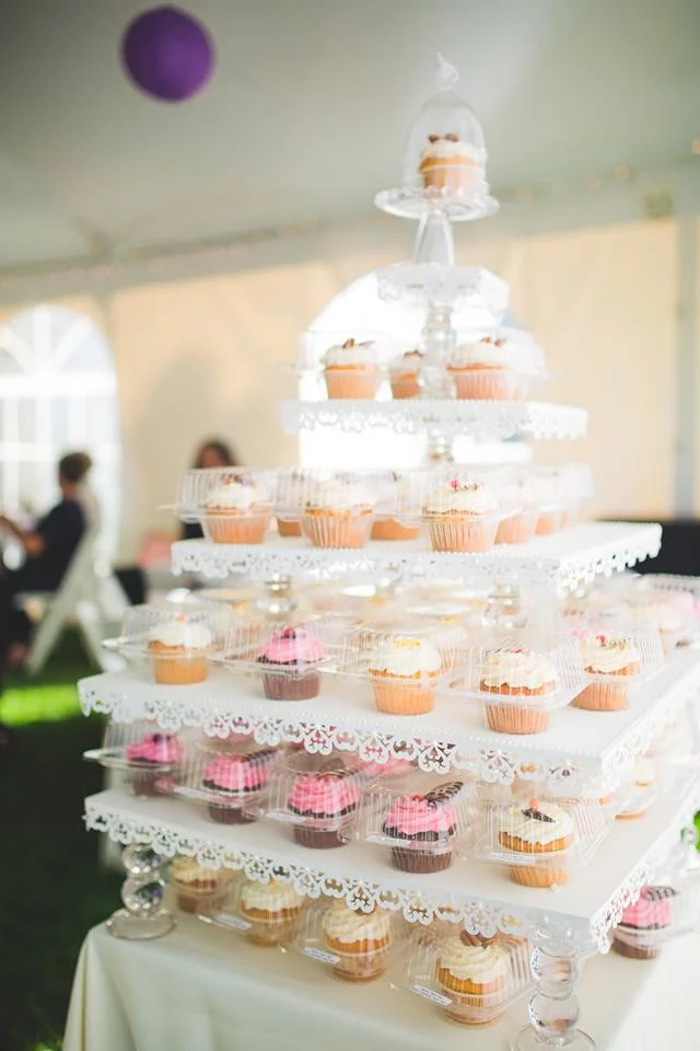cupcake tower.jpg
