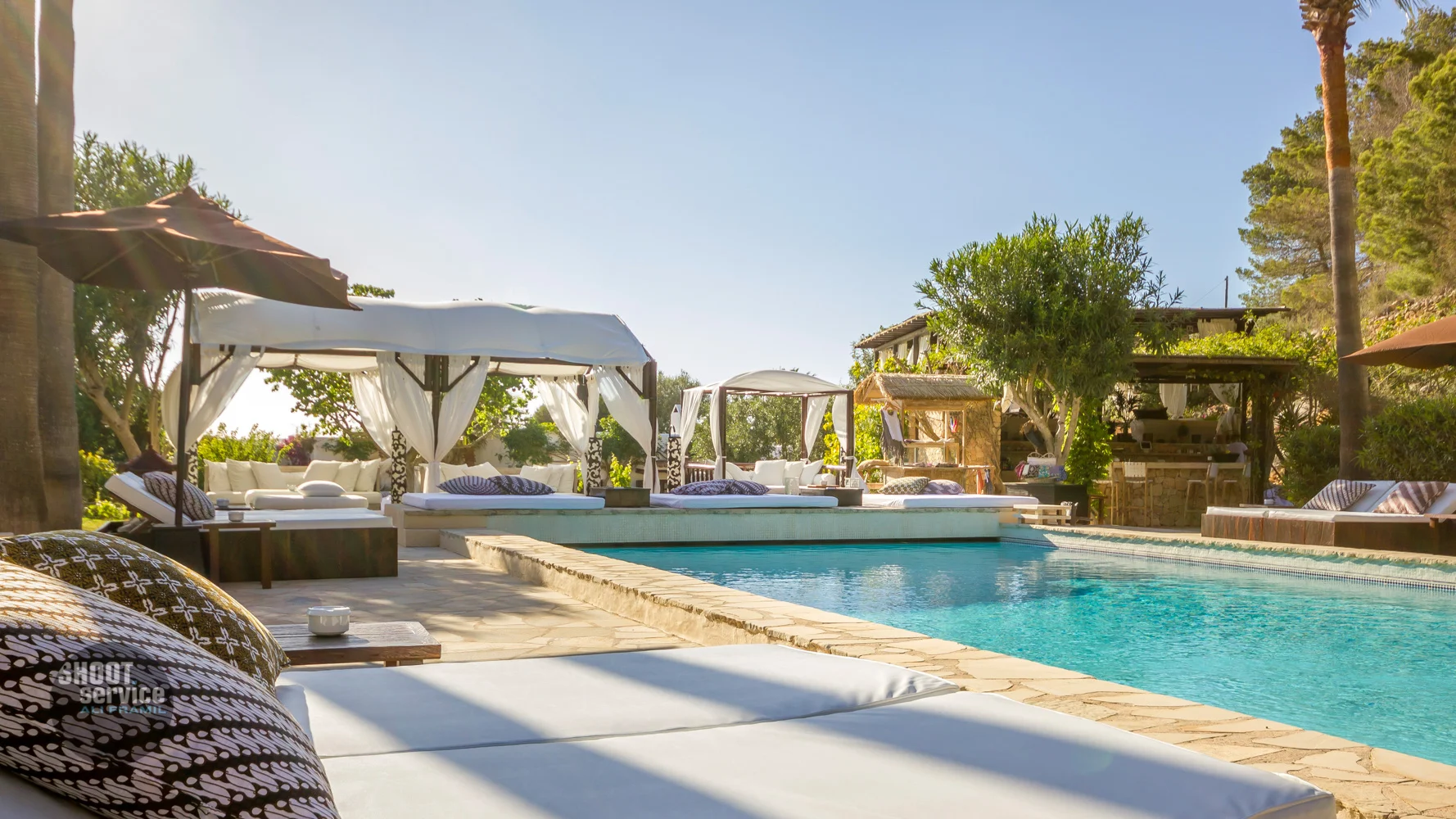 CAN XUXU-048_Website.jpg