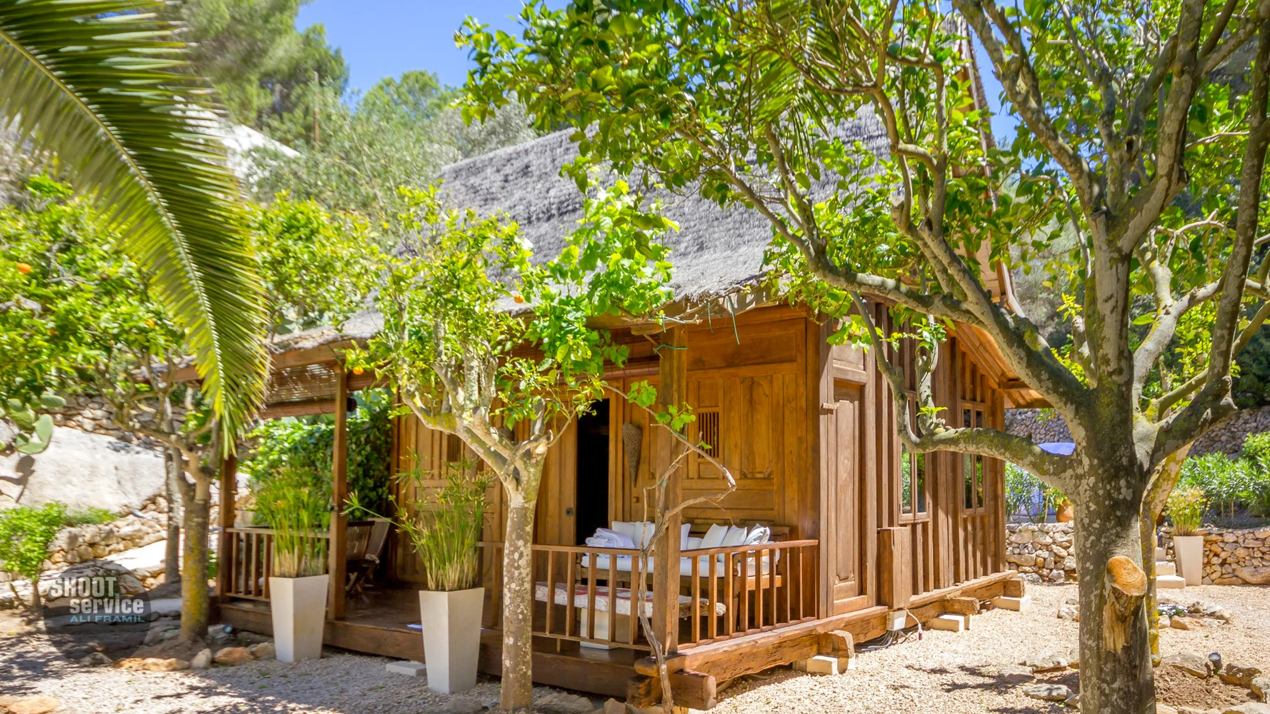 CAN XUXU-103_Website.jpg