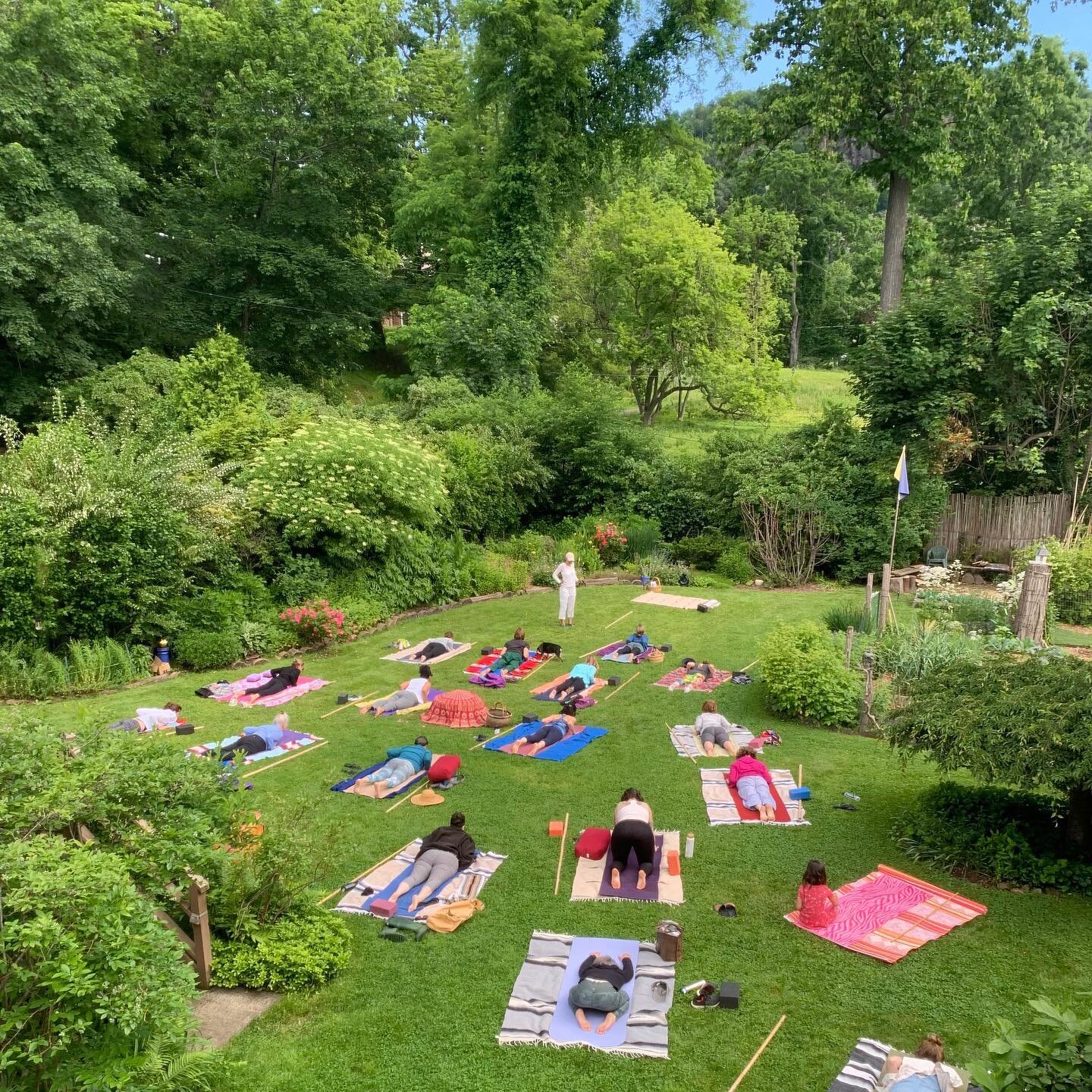 Yoga in our Emerald Oasis. 
#outdooryoga #nyackyoga #gentleyogaandmeditation #pranayama