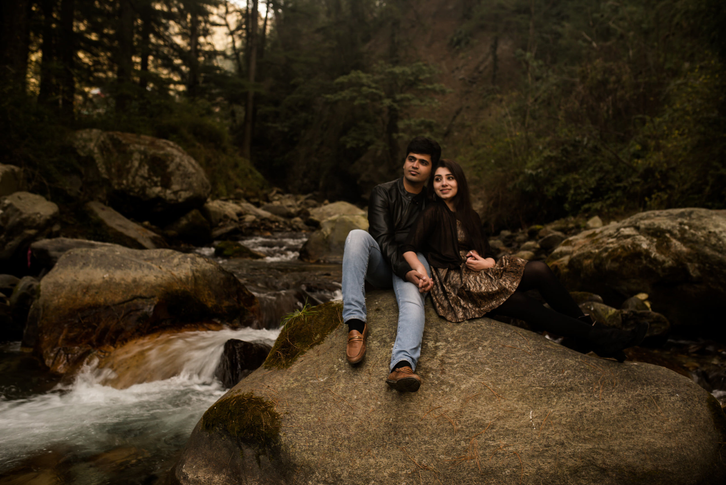 Shivam & Kavya Pre Wedding-55.jpg