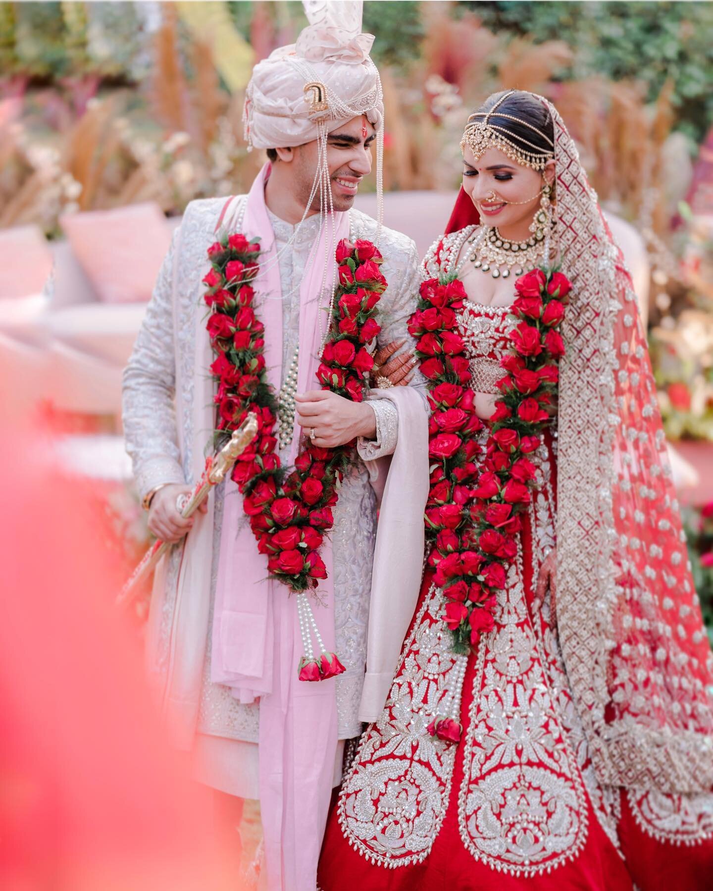 An endearing moment from Vitesh and Nishtha's wedding 🌺

.

.
. .
. &bull;&bull;&bull;&bull; Getting married in 2021/2022 ?

💌- hello@theweddingconteurs.com 
&bull;&bull;&bull;&bull;&bull; .
.
www.theweddingconteurs.com
.
☎️-+91 98100 12198