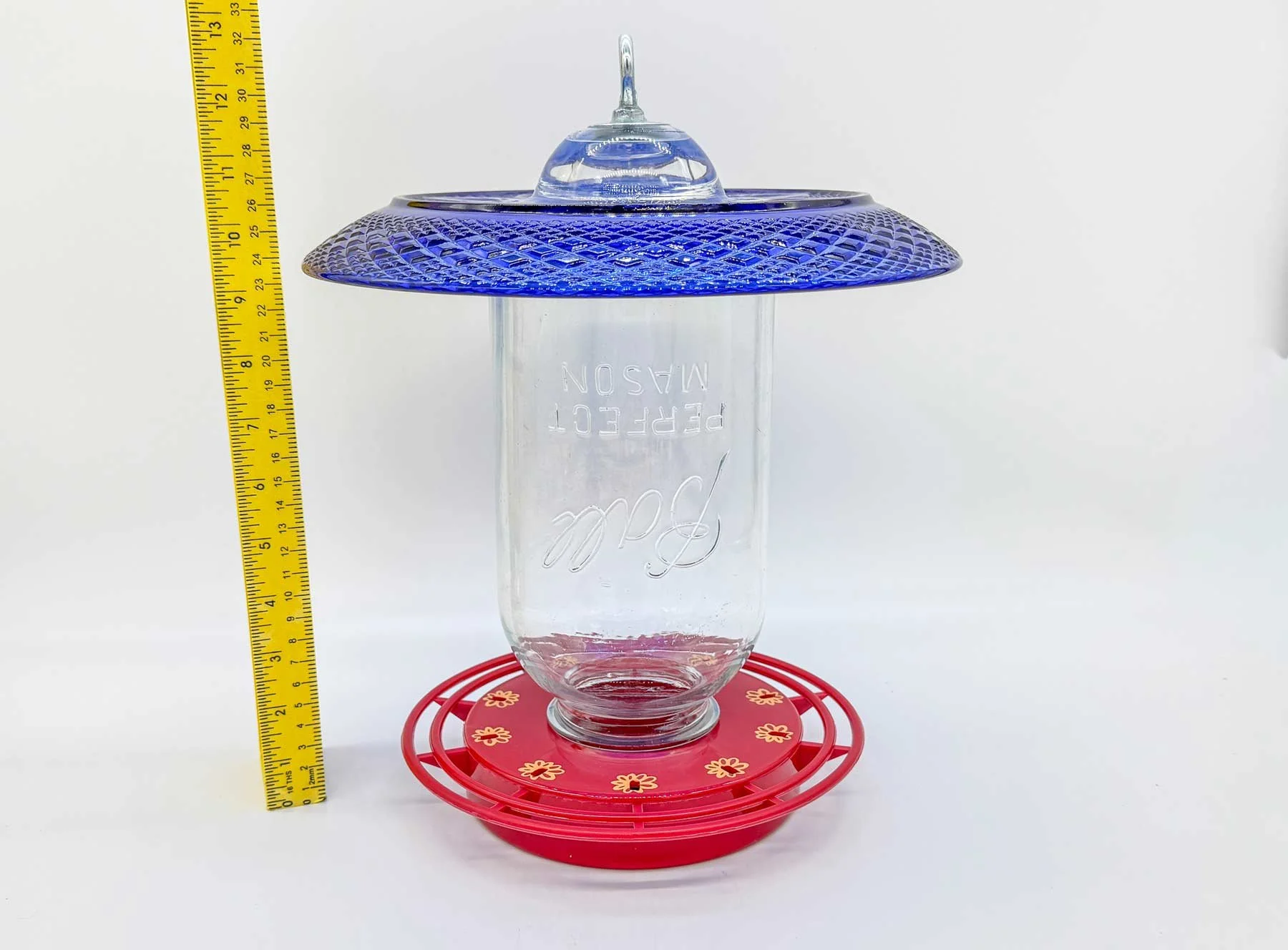 Mason jar hummingbird feeder large capacity with turbine style base