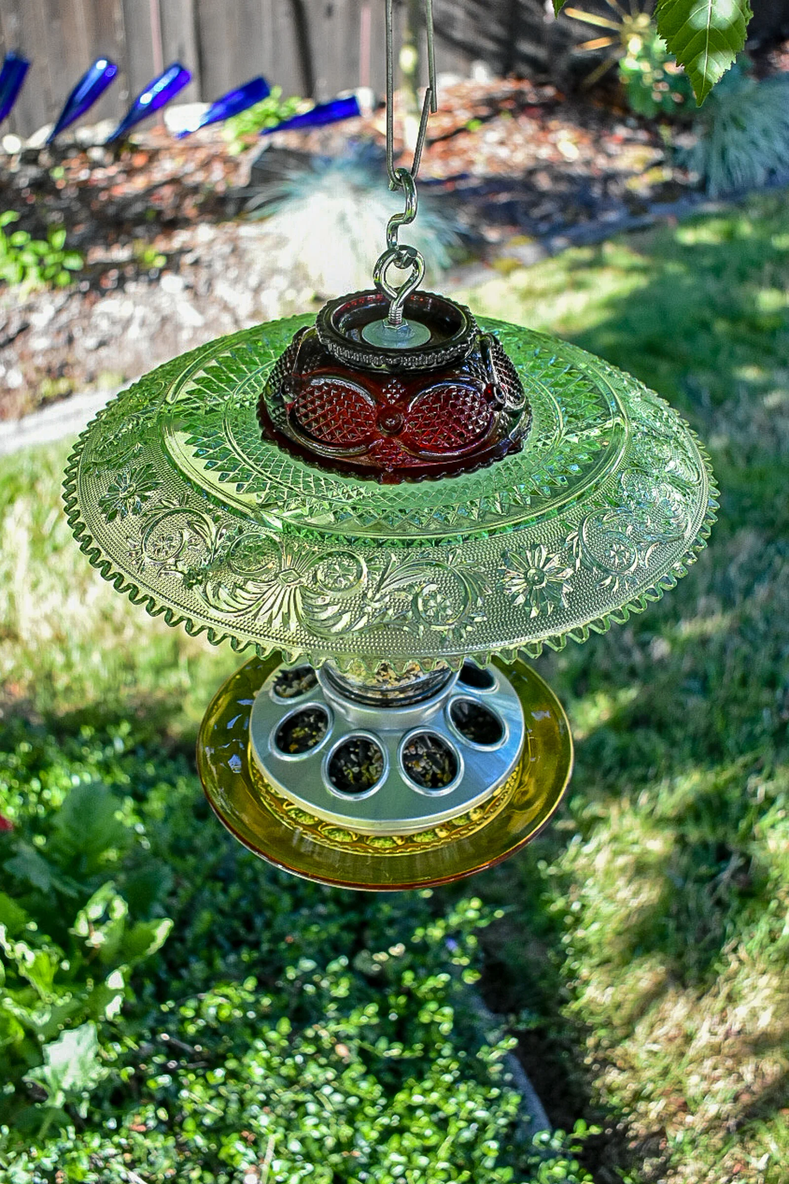 Birdfeeder 342e.jpg
