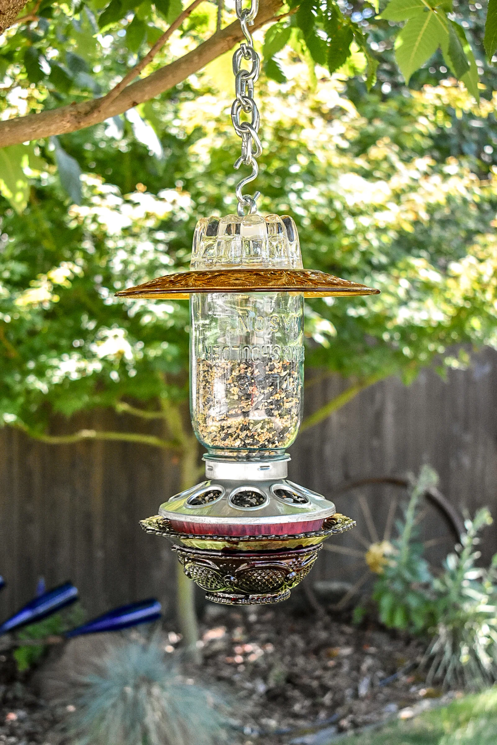 Birdfeeder 360a.jpg