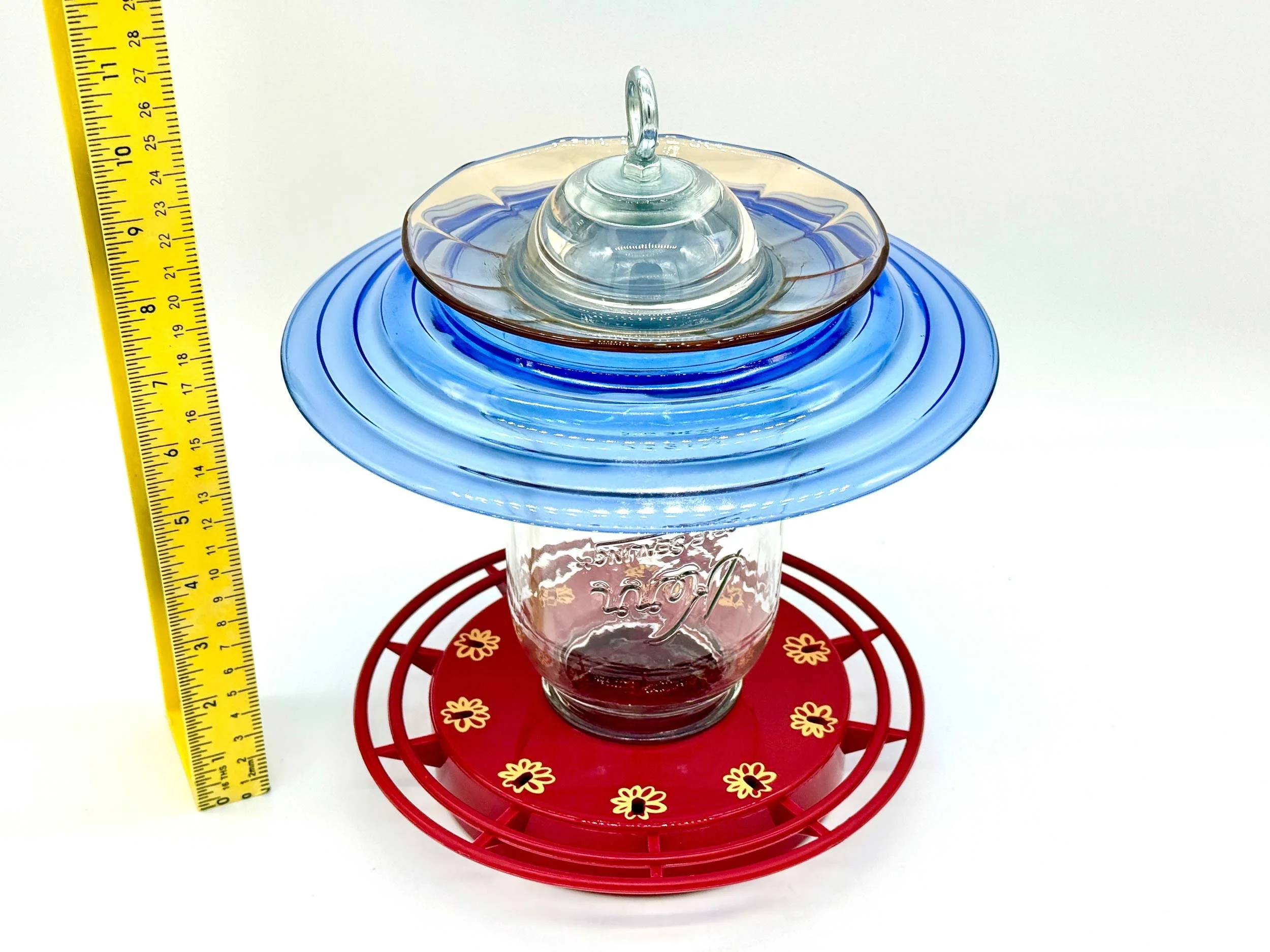 photo of another glass feeder mounted to turbine feeder base.