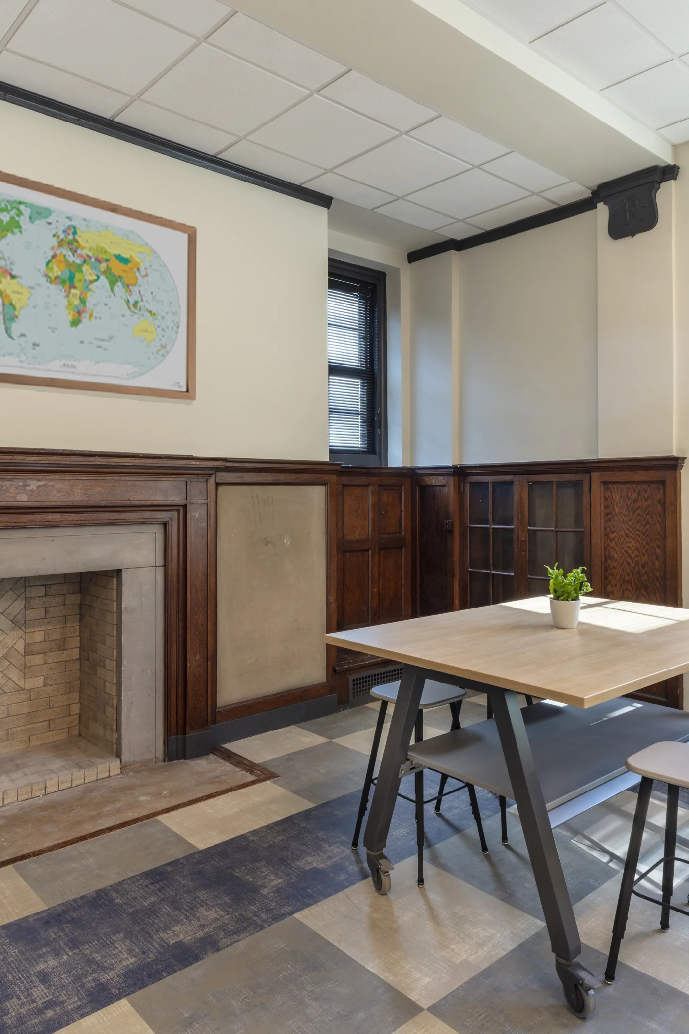 Thinking lab-4805_final_EDITWmap.jpg