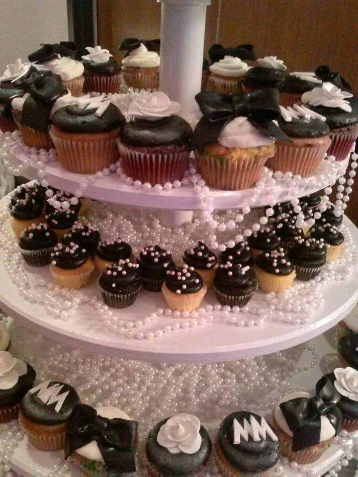 Chanel Cupcakes