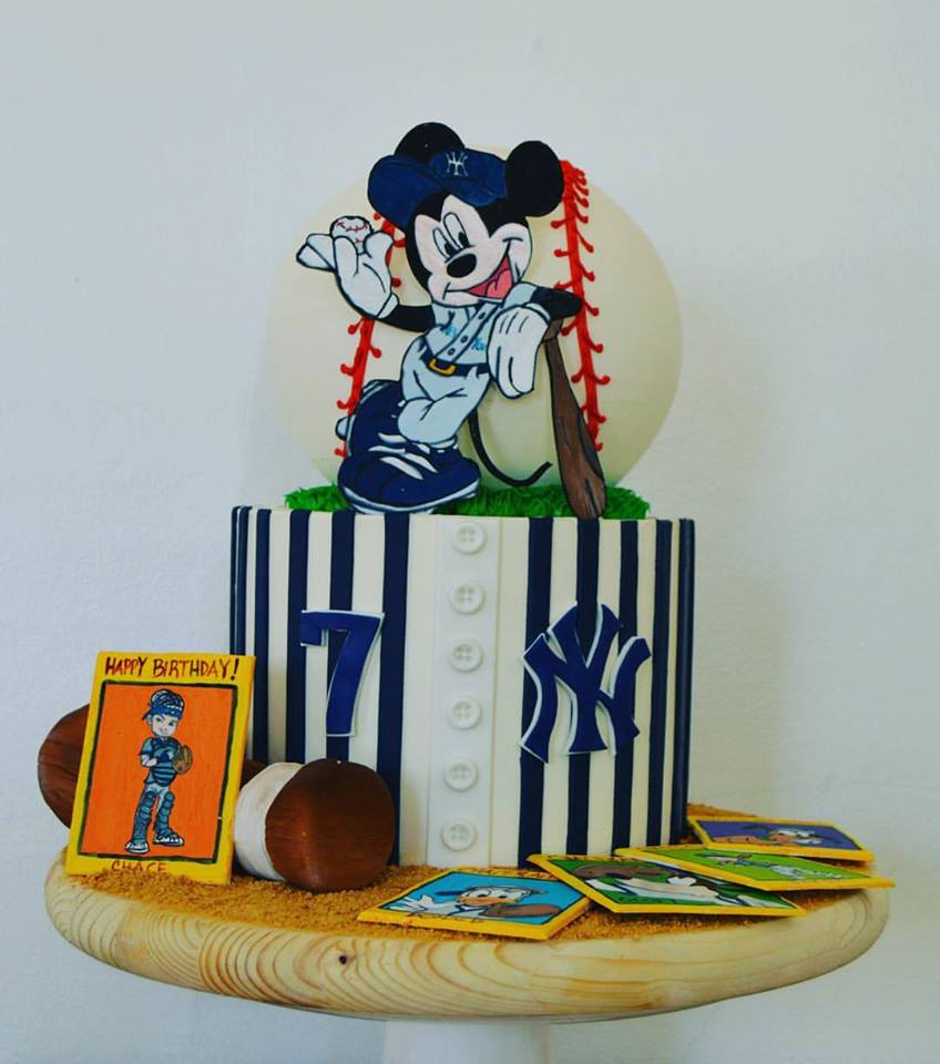 Yankees Mickey Mouse Cake