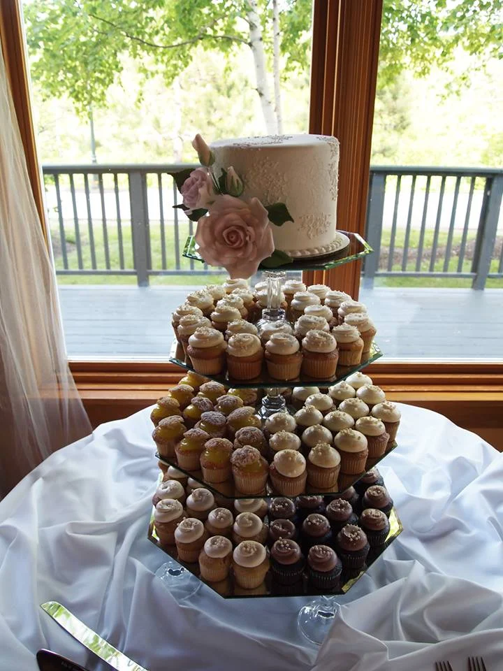Hand Piped Lace with Sugar Roses