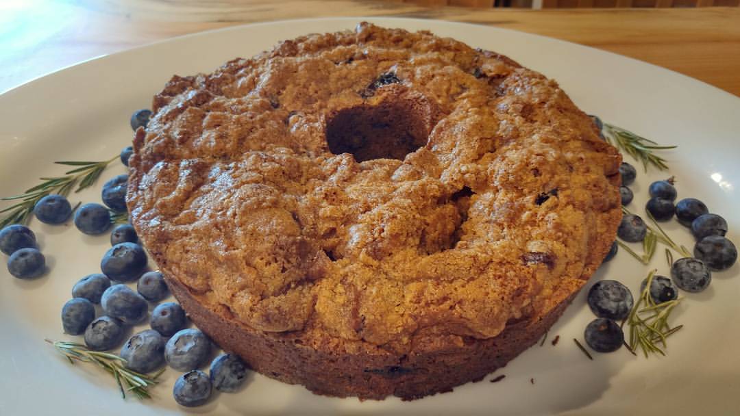 Blueberry Crumb Cake