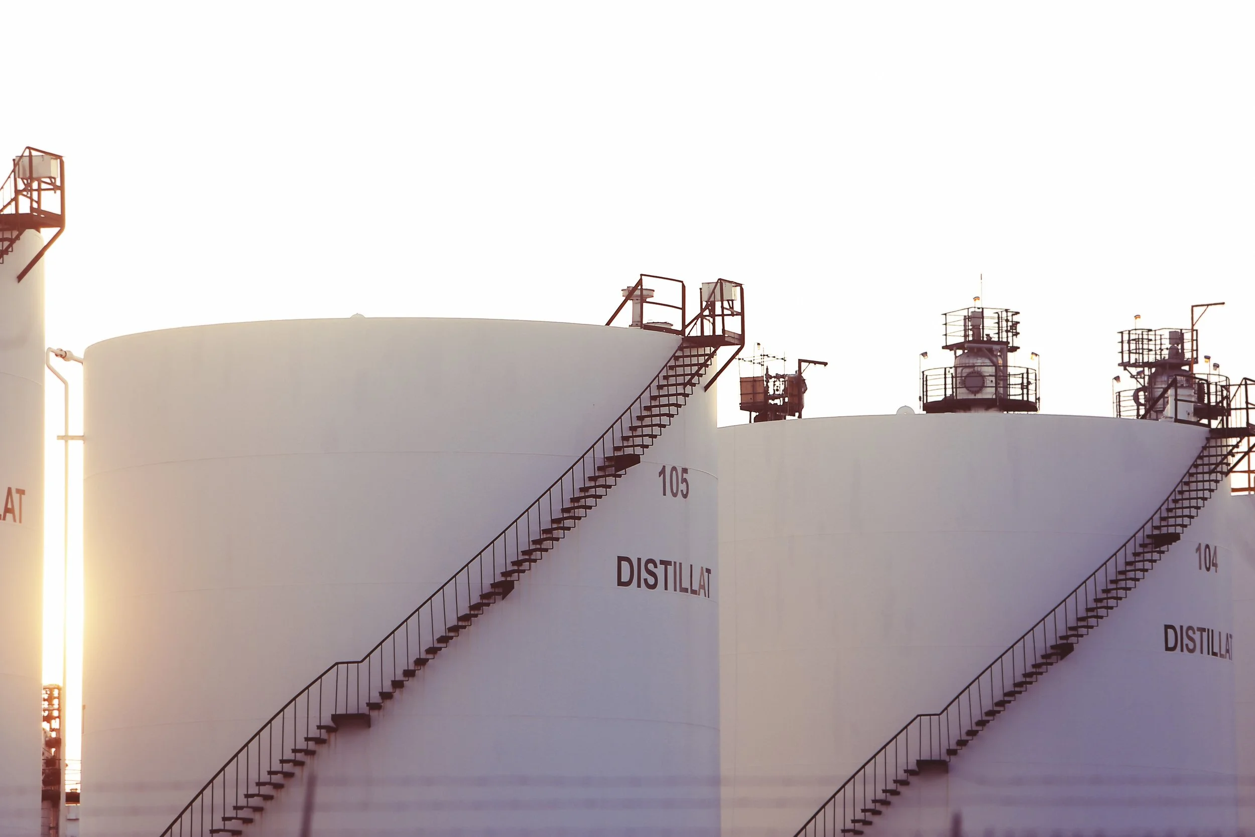 SmartHAWK Sensors monitor equipment at fuel storage facilities to i mprove operational efficiency and prevent catastrophic failures.