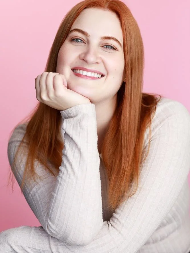 Excited to be starting a new a chapter. 

Amazing headshots by @ashleyrossstudios 

Thank you for capturing the different sides of me 🧡