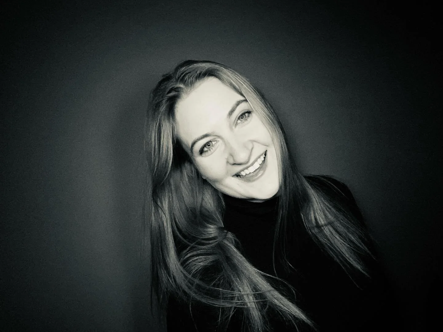 🩶 break legs today with whatever you are doing 🩶