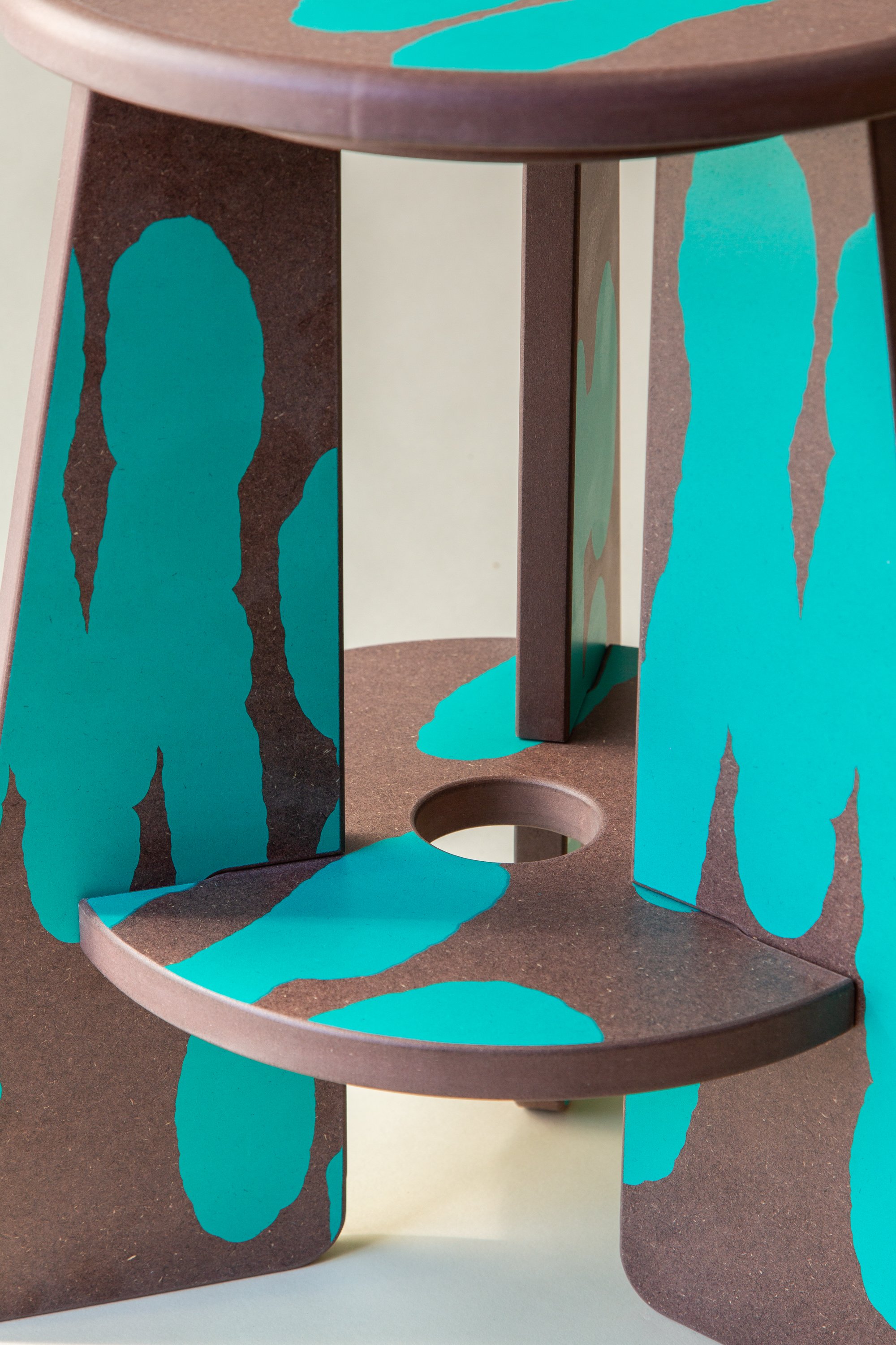 VaryLab x ACO. SPECIMEN Stool - Brown