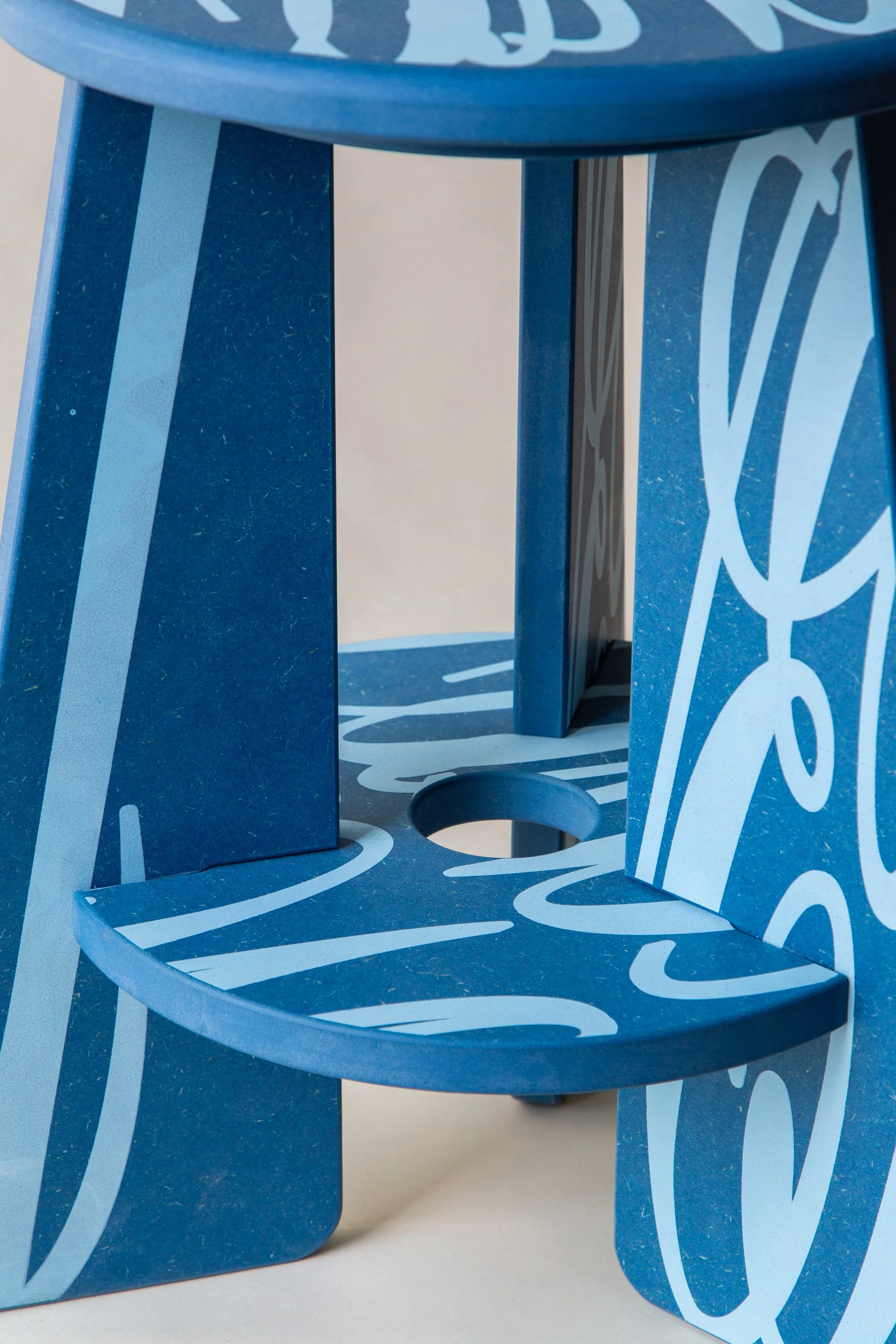 VaryLab x ACO. SPECIMEN Stool - Blue