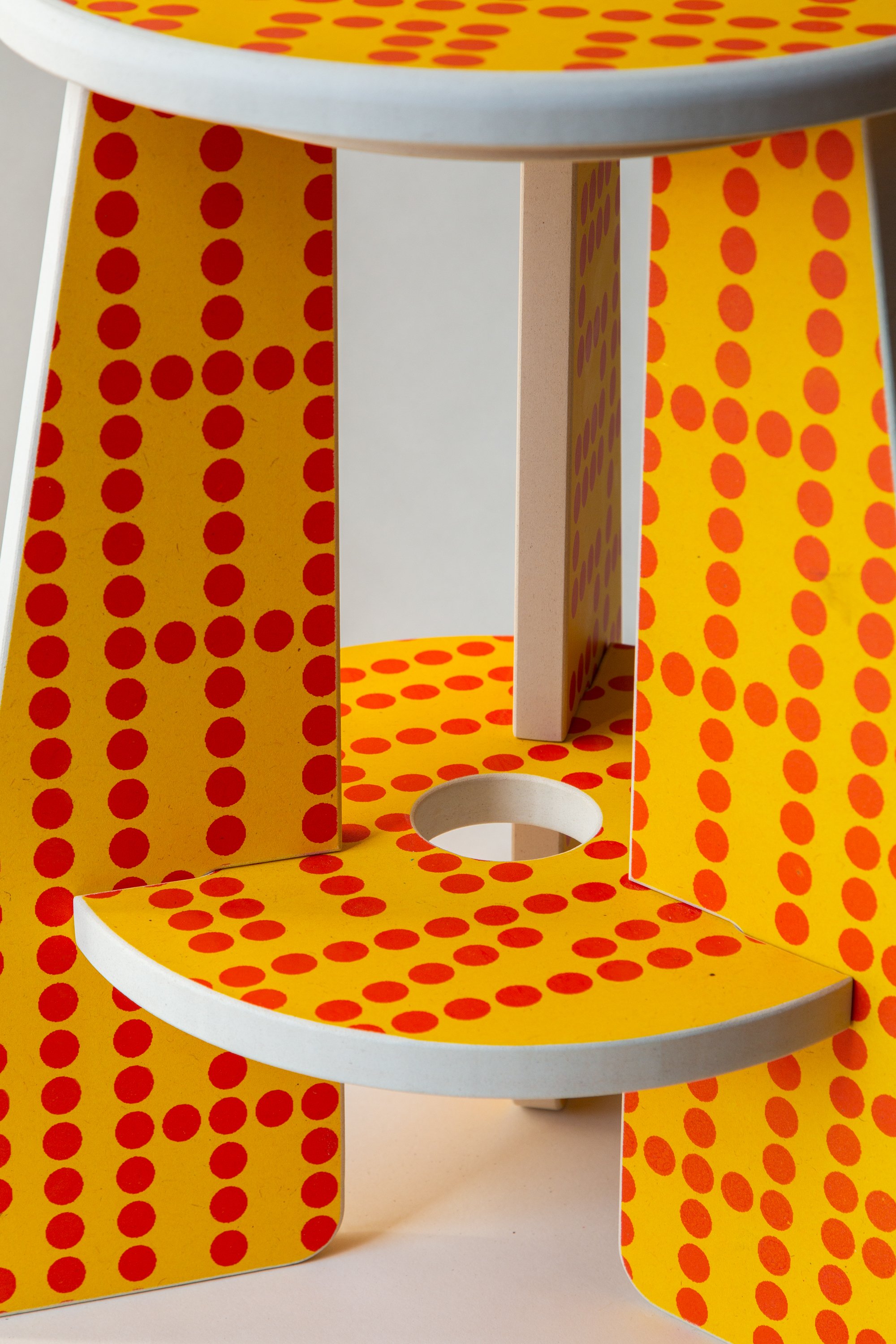 VaryLab x ACO. SPECIMEN Stool - White