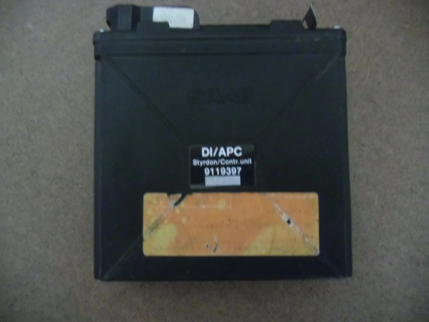 1206 APC Electronic Control Unit.JPG