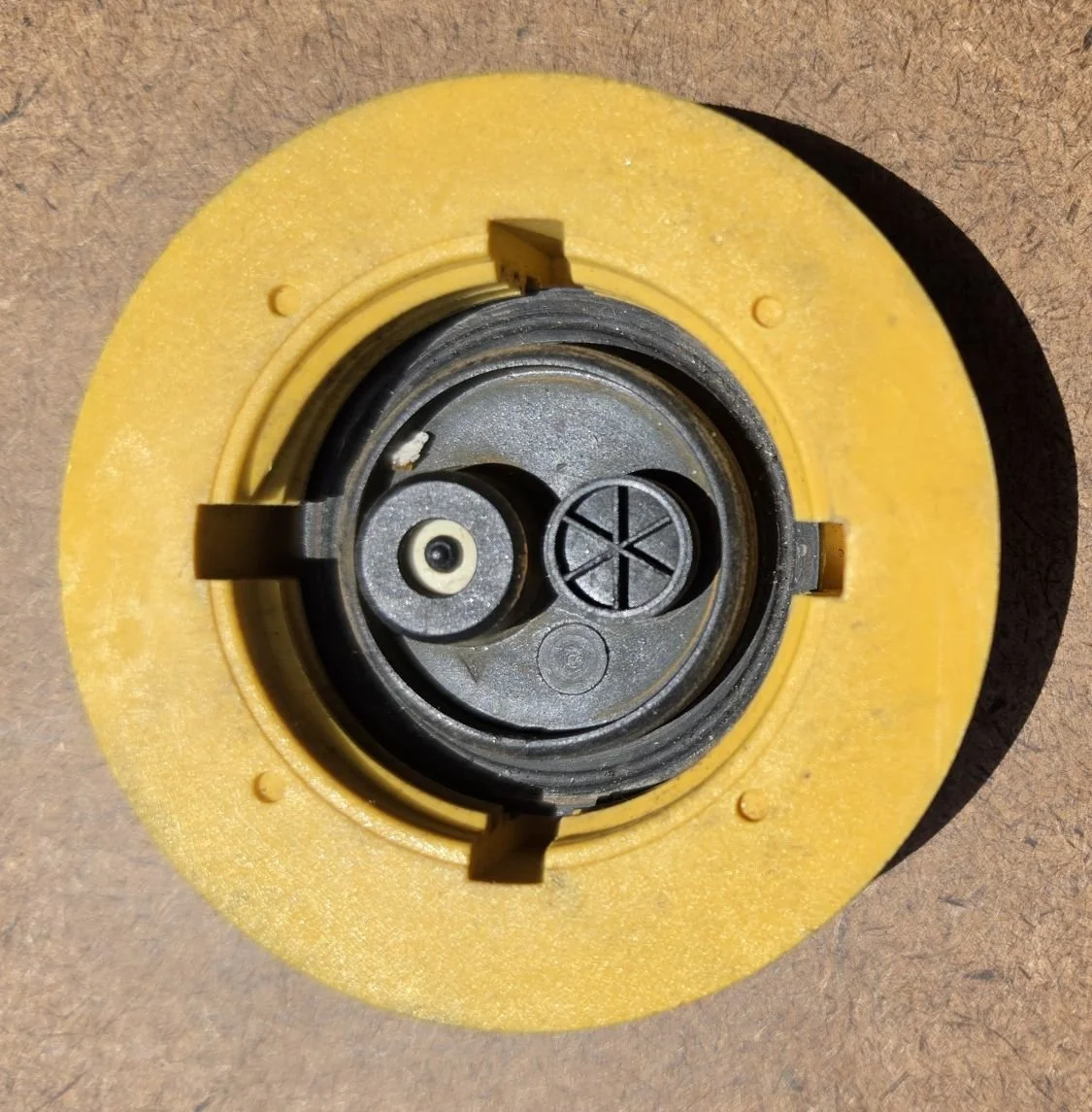 1318 Coolant Reservoir Cap Back.jpg