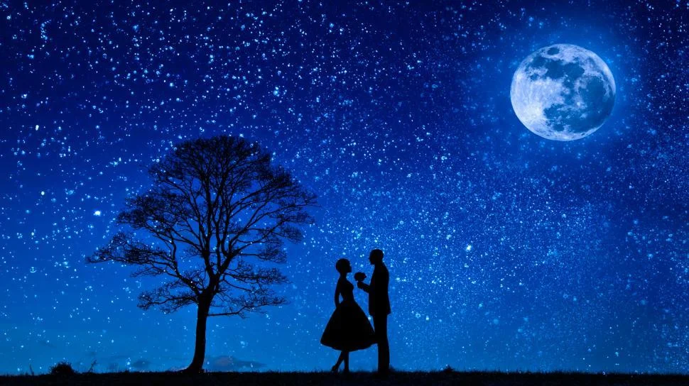 lovers-silhouette-.jpg